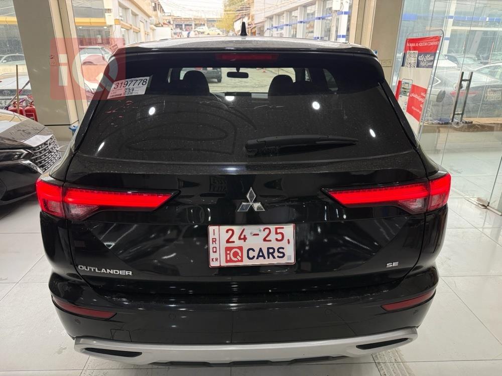 ميتسوبيشي اوتلاندر